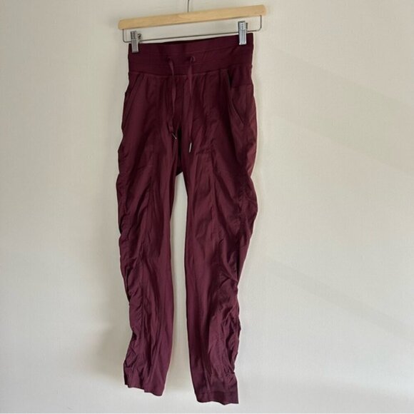 Lululemon Street To Studio Pant II Red Grape sz 2 - Picture 5 of 10